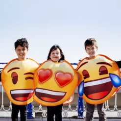 Disfraz De Emoji Guiñando Un Ojo Infantil -Tradiciones Ventas disfraz de emoji guinando un ojo infantil 2
